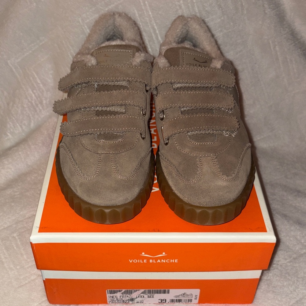 NWT VOILE BLANCHE INES Faux Shearling Sneaker in Light Beige - Picture 8 of 16